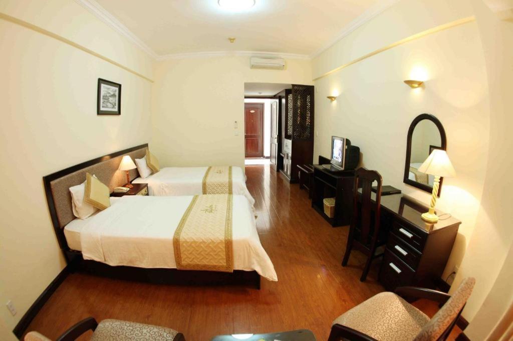 Bamboo Green Central Hotel Da Nang Buitenkant foto