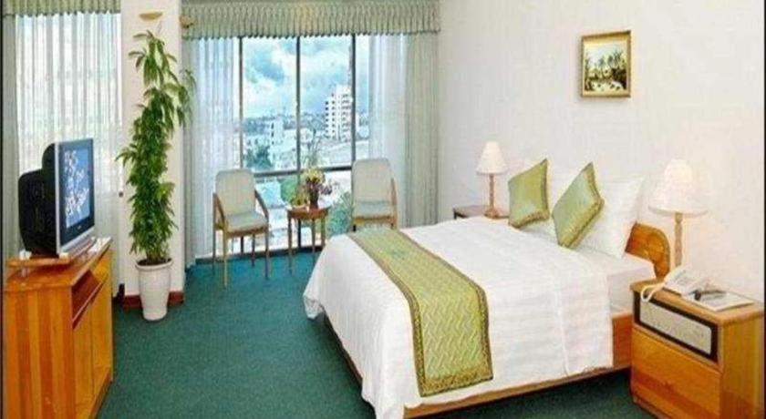 Bamboo Green Central Hotel Da Nang Buitenkant foto