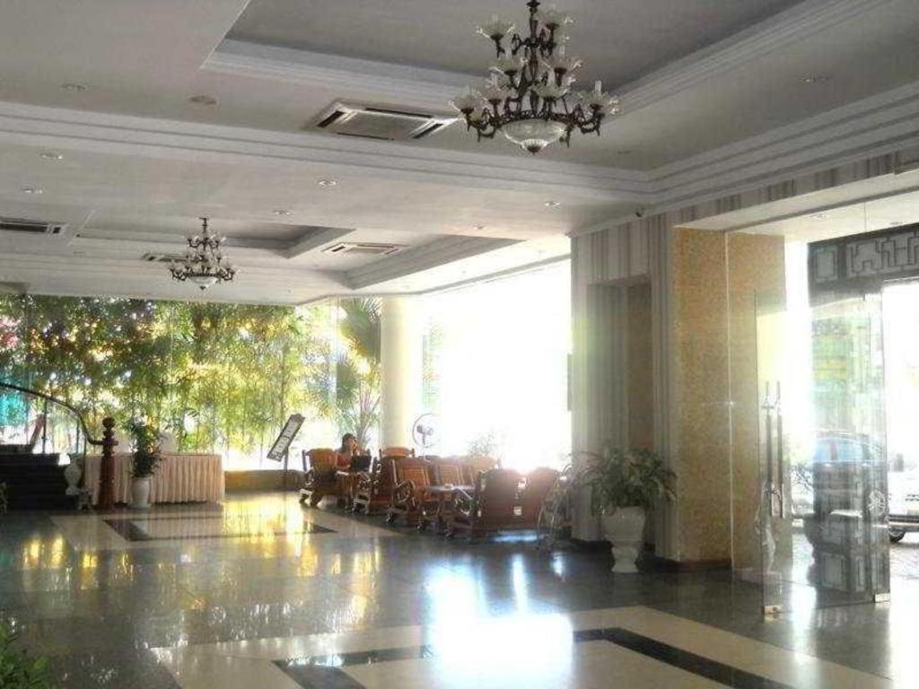 Bamboo Green Central Hotel Da Nang Buitenkant foto